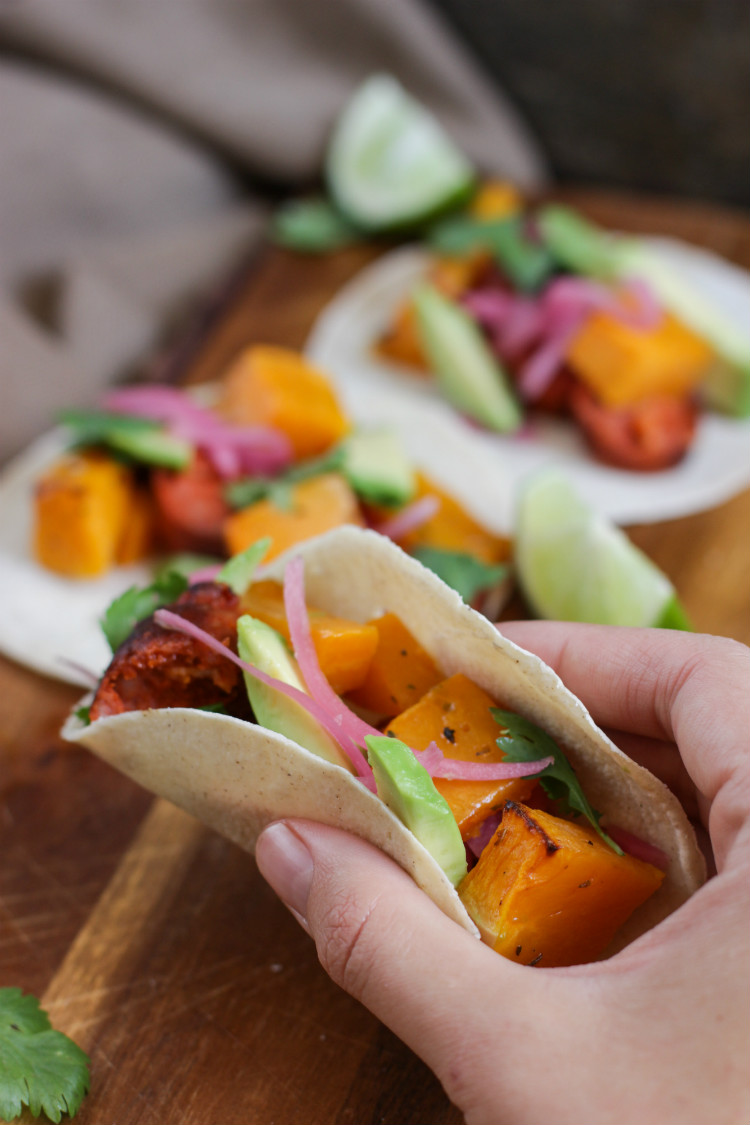 tacos calabaza, chorizo